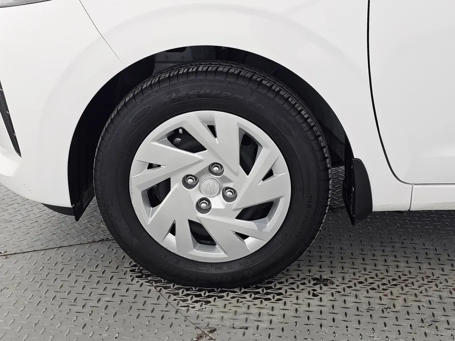 2024 Hyundai Grand i10 Fleet 