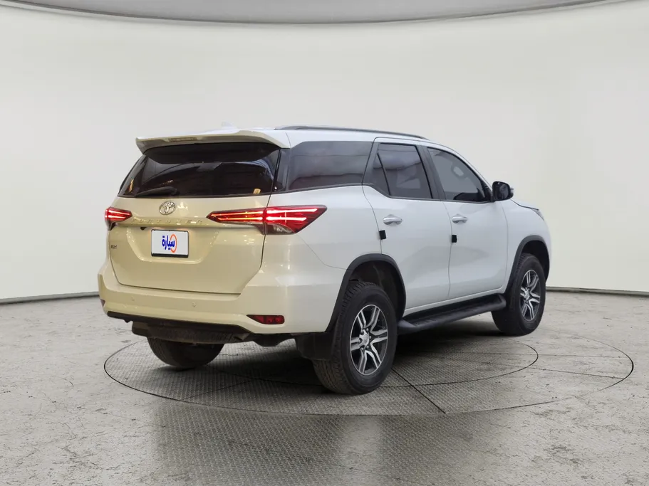 2024 Toyota Fortuner GX 