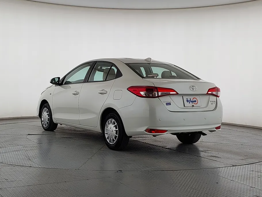 2020 Toyota Yaris  Y 