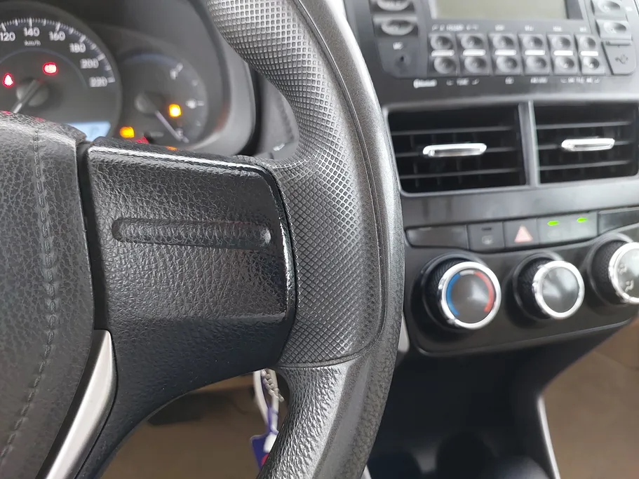2020 Toyota Yaris  Y 