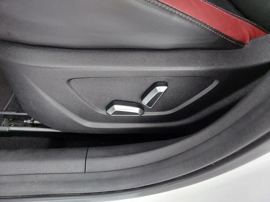 2022 Geely Coolray Luxury GF 