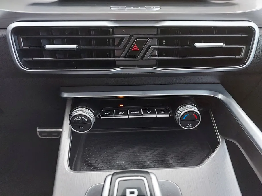 2022 Geely Coolray Luxury GF 
