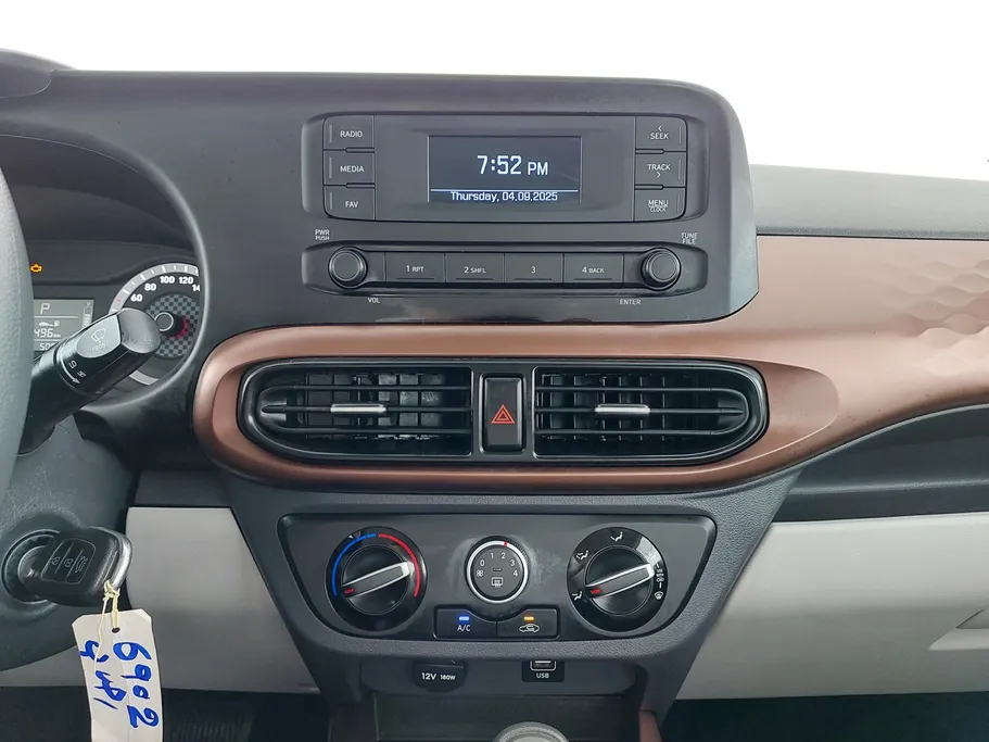 هيونداي Grand i10 فلييت 2023 