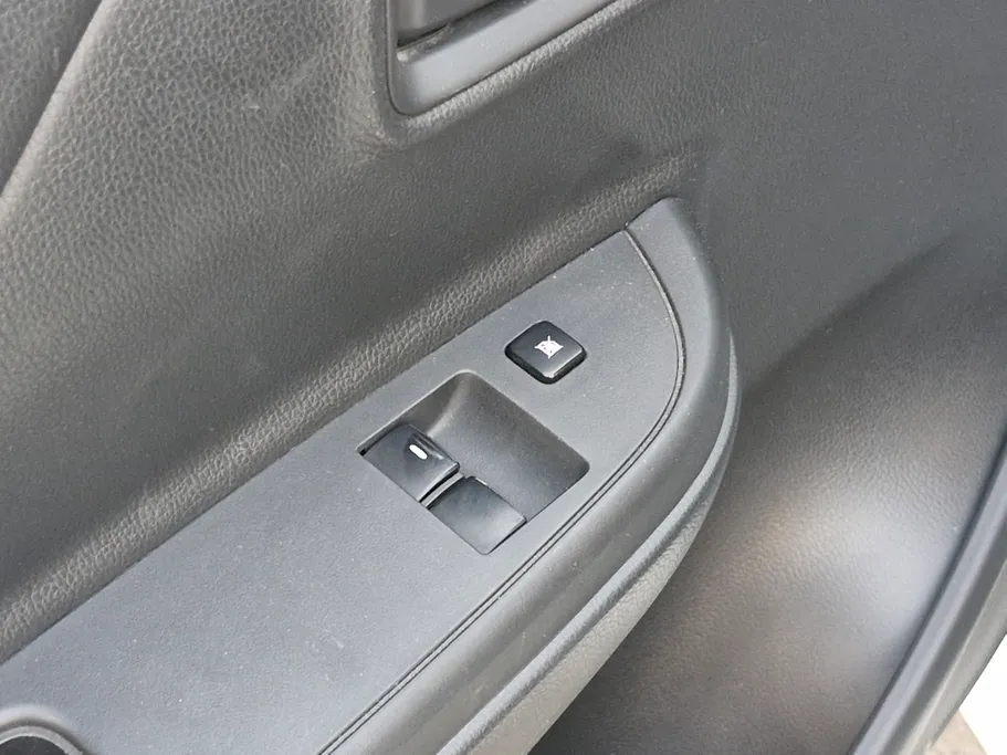 2022 Mitsubishi L200 Regular Cap 