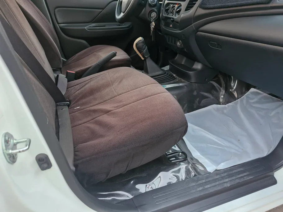 2022 Mitsubishi L200 Regular Cap 