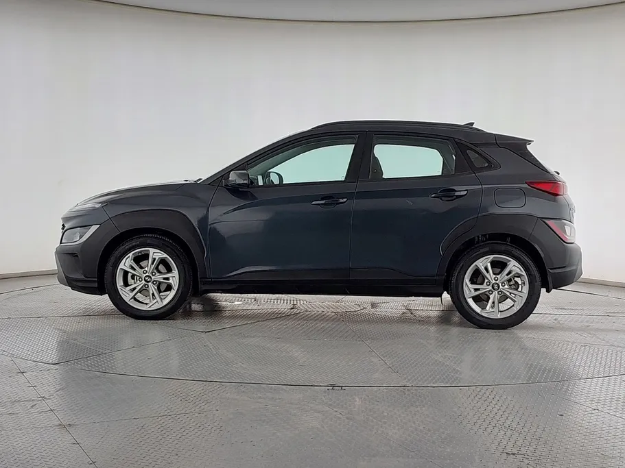 2022 Hyundai Kona SMART 