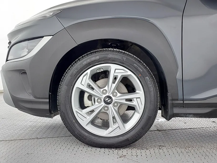 2022 Hyundai Kona SMART 