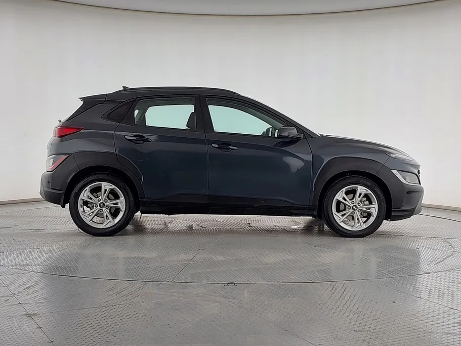 2022 Hyundai Kona SMART 