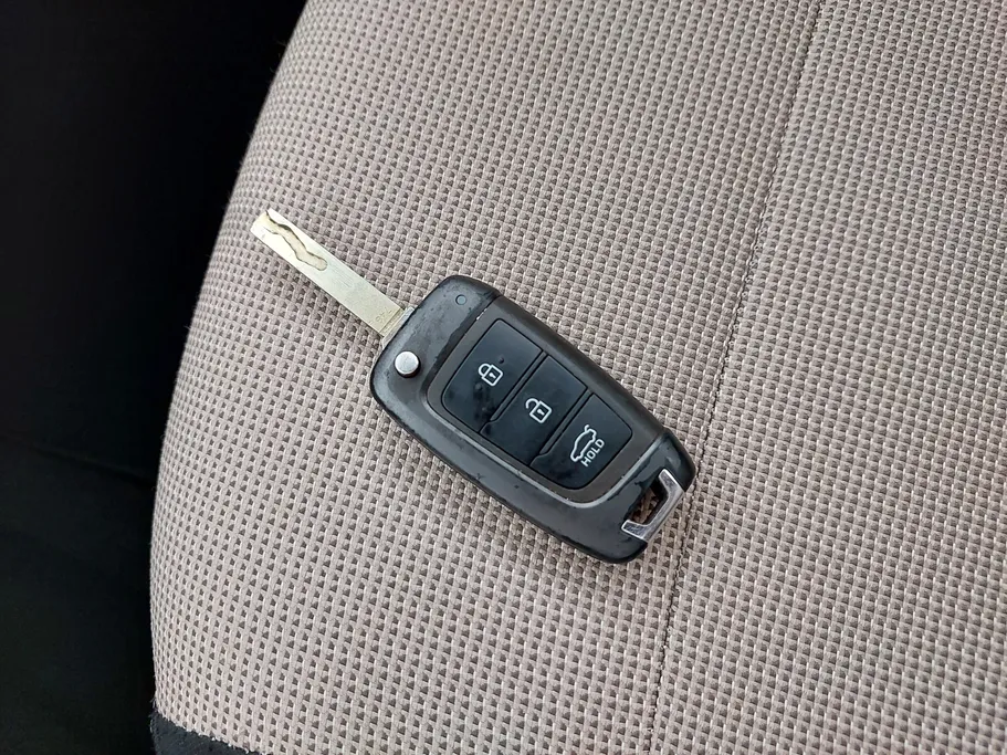 2023 Hyundai Accent Smart 