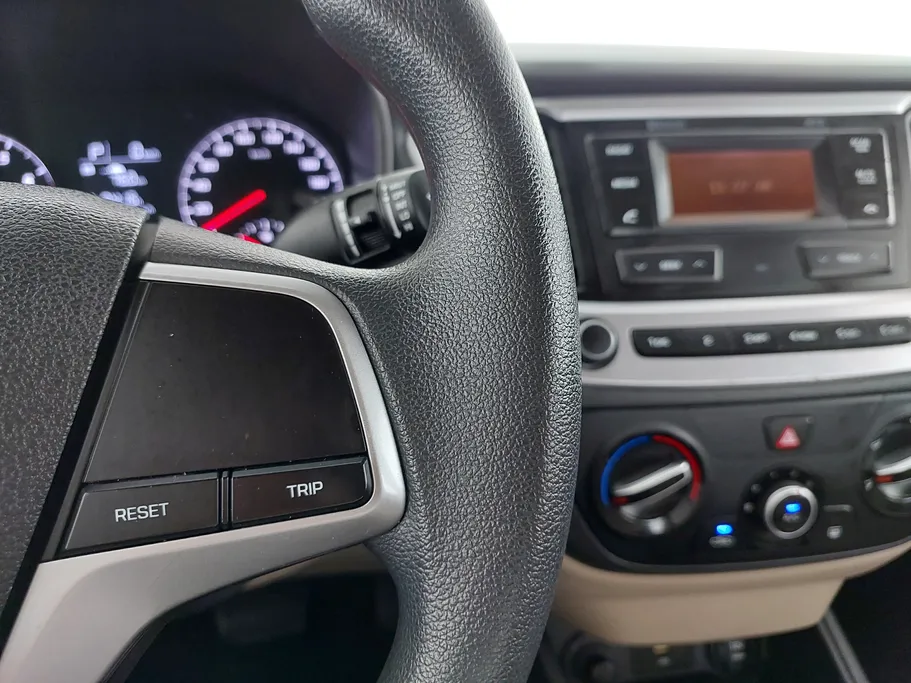 2023 Hyundai Accent Smart 