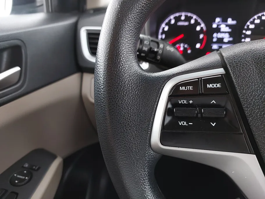 2023 Hyundai Accent Smart 