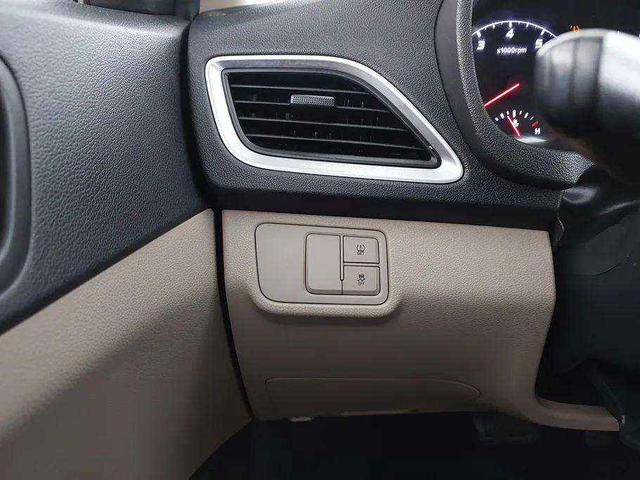 2023 Hyundai Accent Smart 
