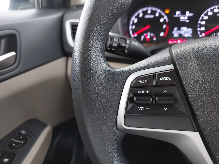 2023 Hyundai Accent Smart 