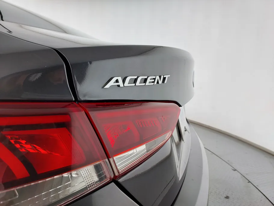 2023 Hyundai Accent Smart 