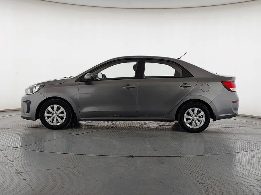 2022 Kia Pegas LX 