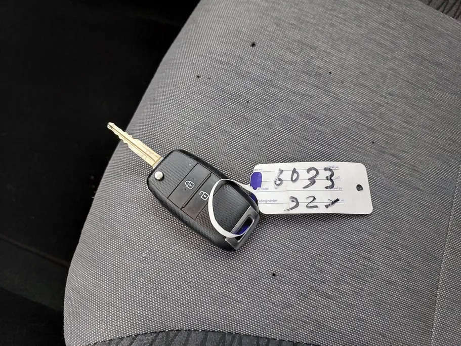 2022 Kia Pegas LX 