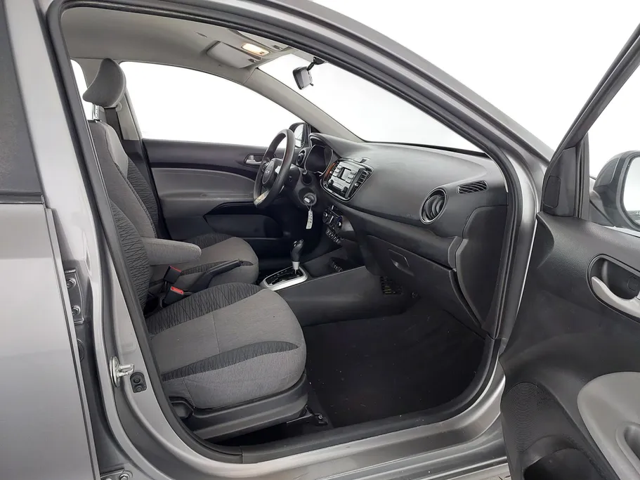 2022 Kia Pegas LX 