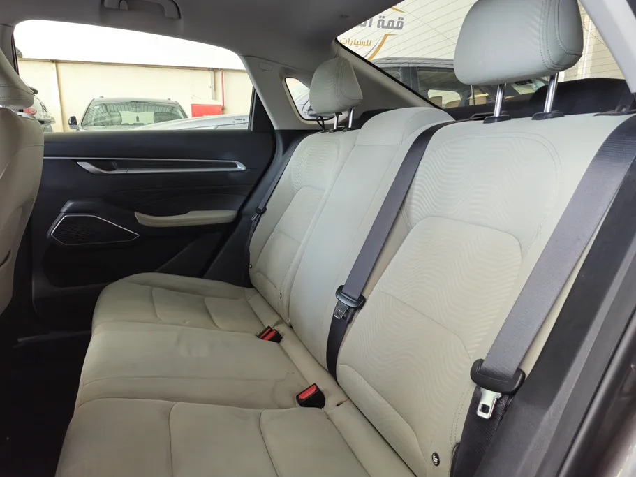 2023 Geely Emgrand GS 