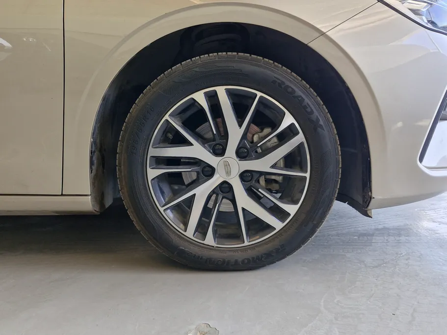 جيلي امجراند GS 2023 