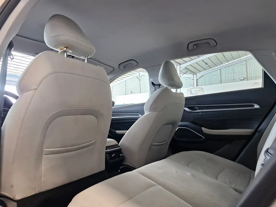 جيلي امجراند GS 2023 