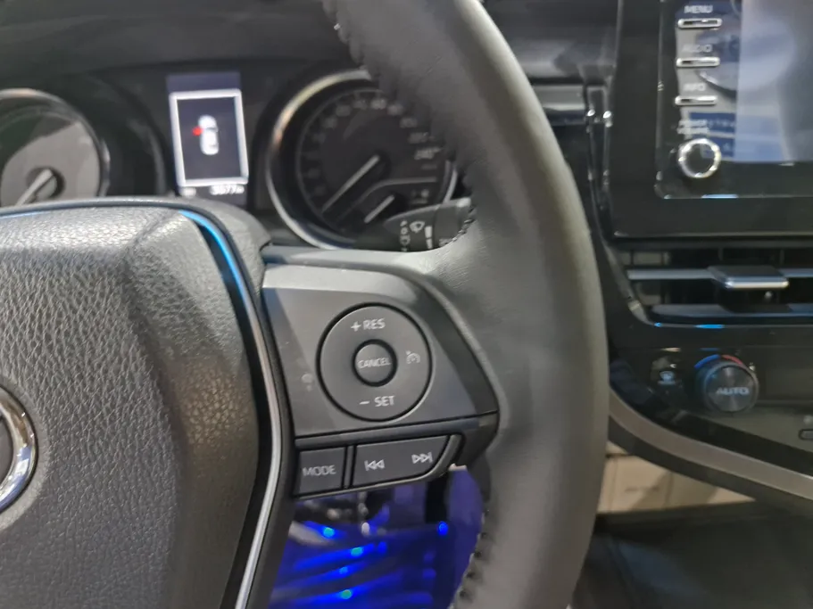 2024 Toyota Camry  GLE HEV  