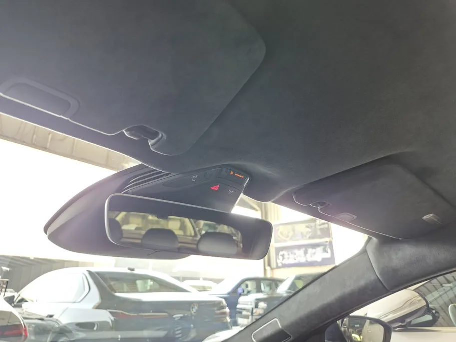 2025 Lucid Air Pure 
