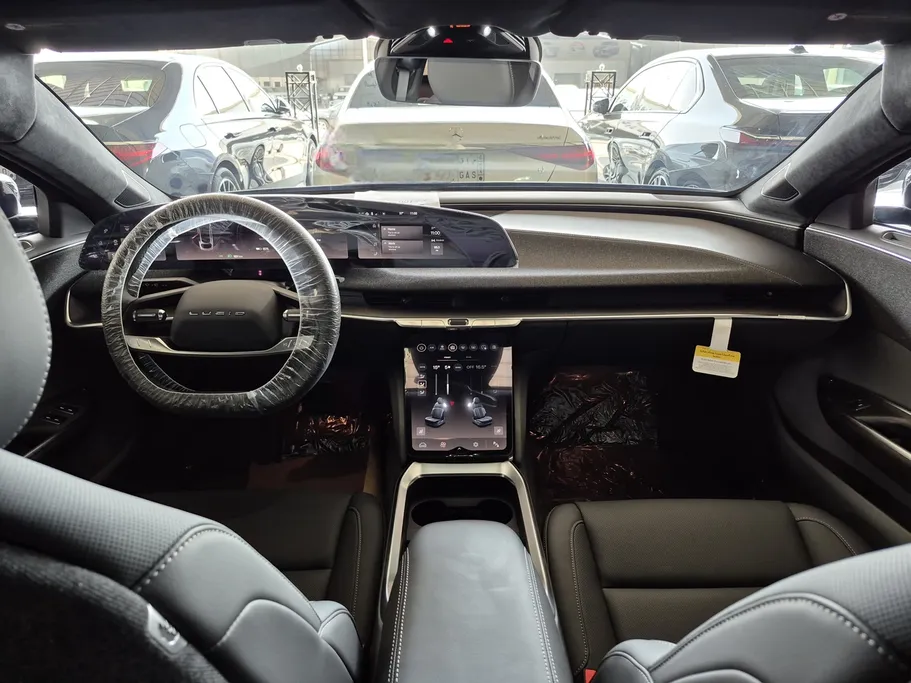 2025 Lucid Air Pure 