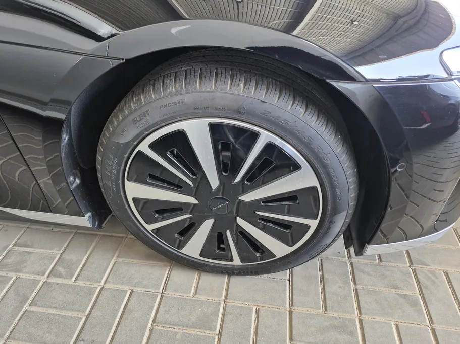 2025 Lucid Air Pure 