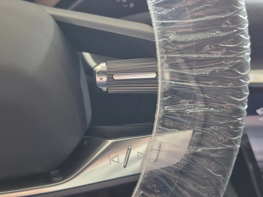 2025 Lucid Air Pure 