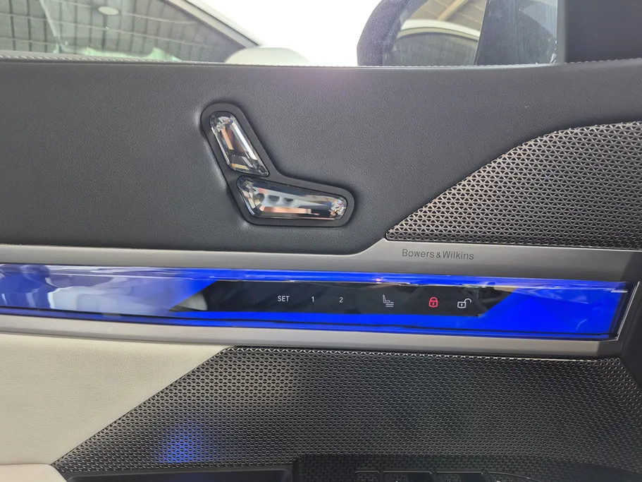 2023 BMW 7 Series 740Li 