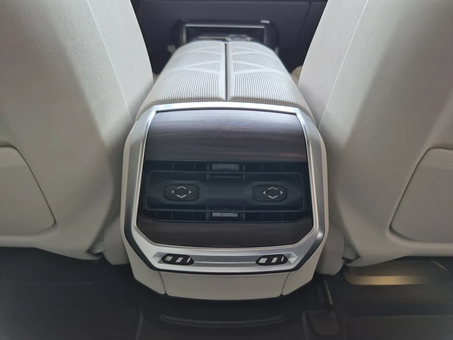 2023 BMW 7 Series 740Li 