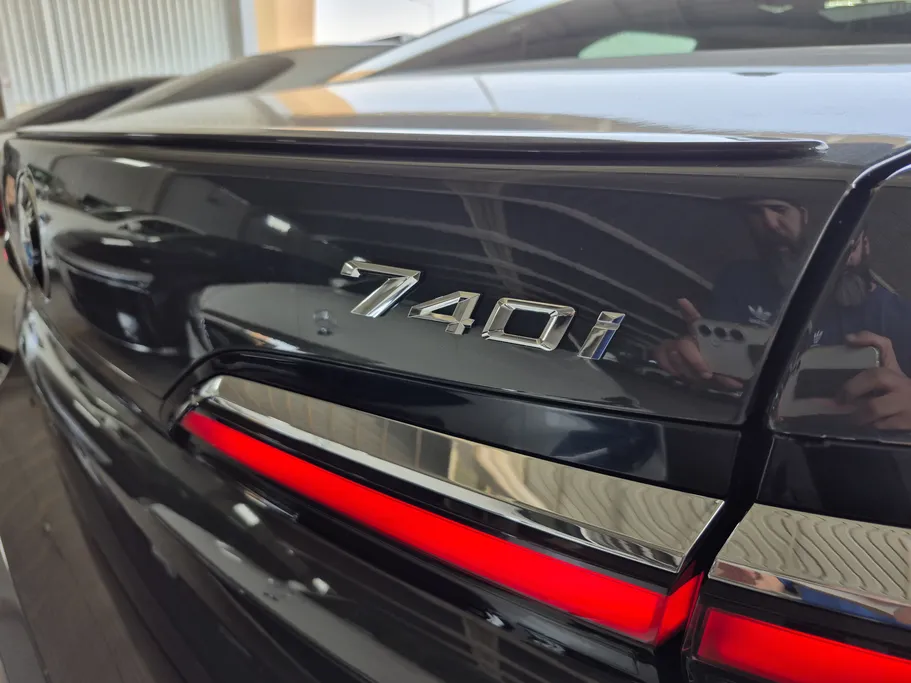 2023 BMW 7 Series 740Li 
