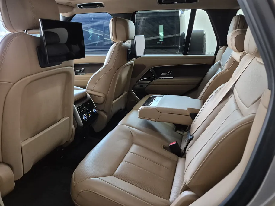 2023 Range Rover Range Rover  SE 