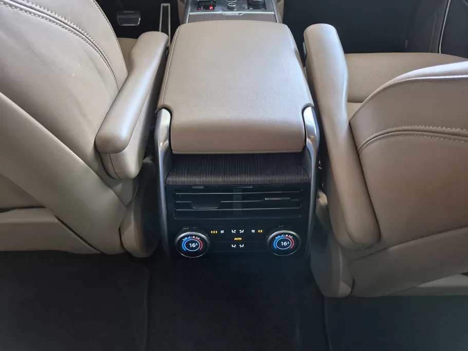 2023 Range Rover Range Rover  SE 
