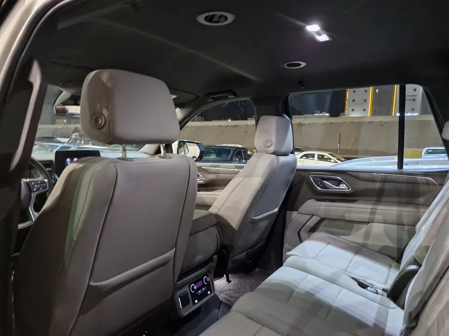 2023 Chevrolet Tahoe LS 