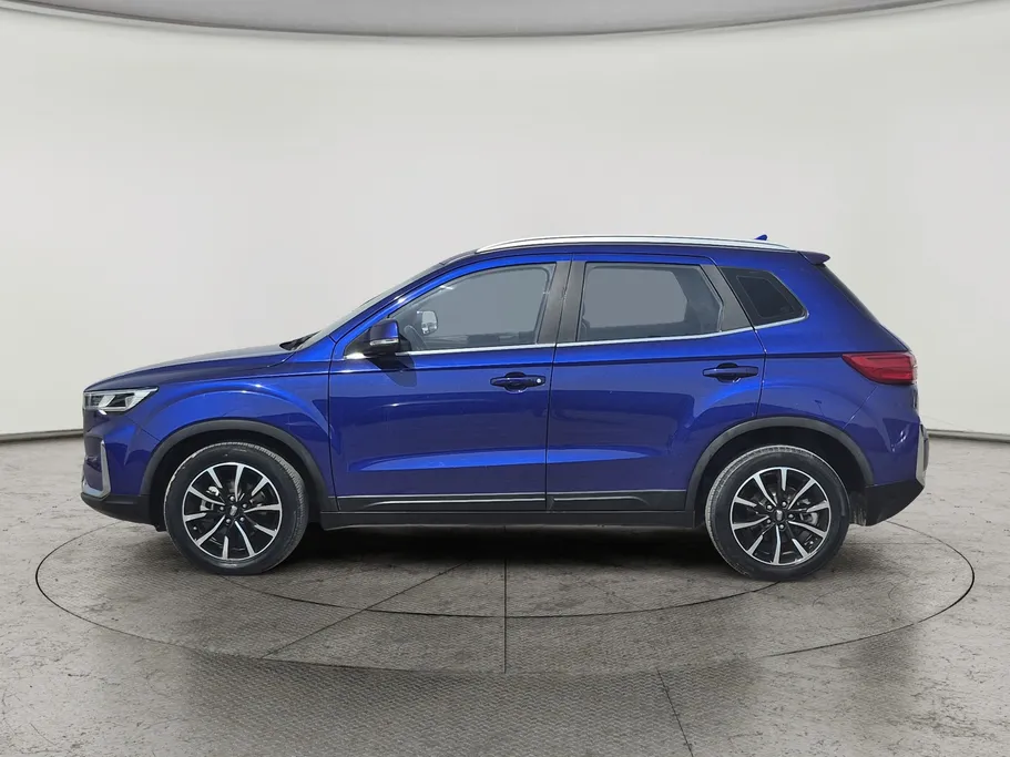 2022 FAW Bestune T33 Premium 