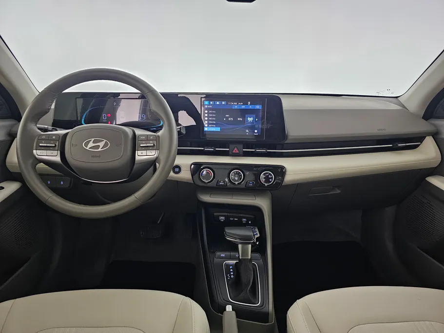 2025 Hyundai Accent Comfort 