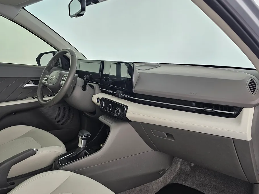 2025 Hyundai Accent Comfort 