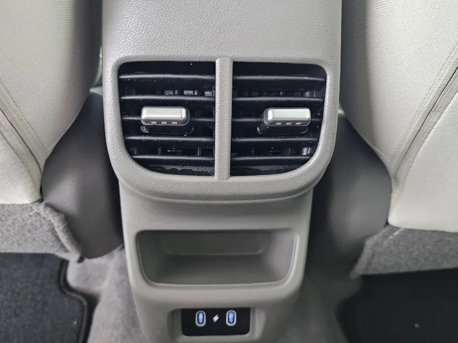2025 Hyundai Accent Comfort 