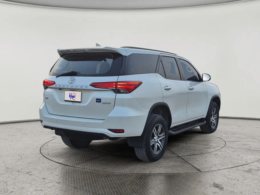 2022 Toyota Fortuner GX 