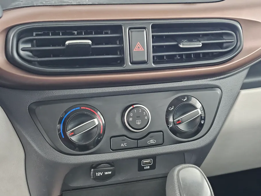 2023 Hyundai Grand i10 Fleet 
