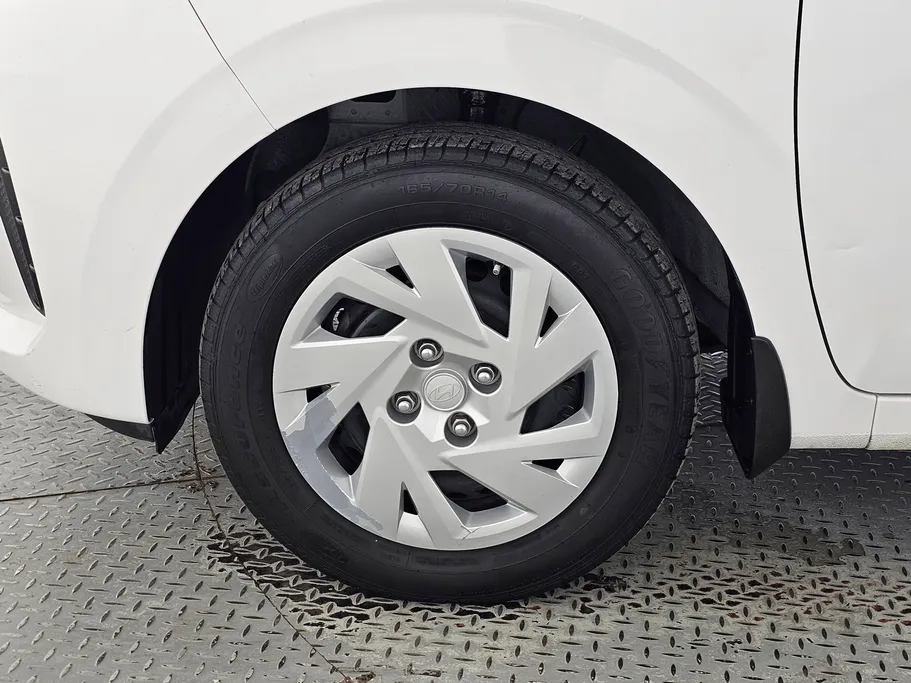 2024 Hyundai Grand i10 Fleet 