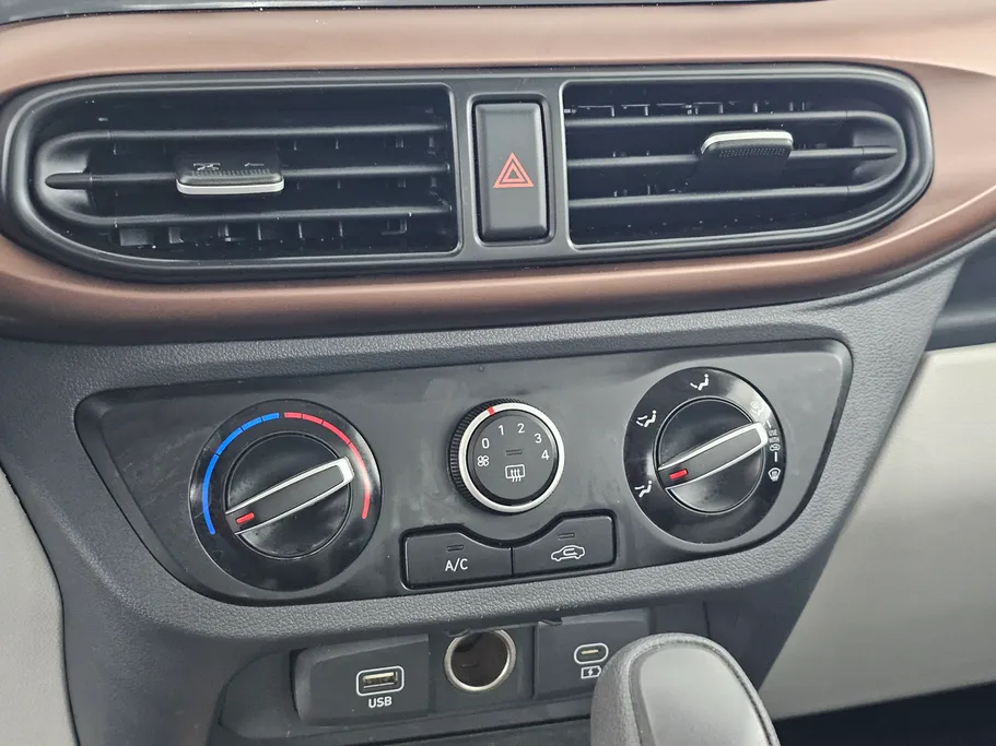 2024 Hyundai Grand i10 Fleet 