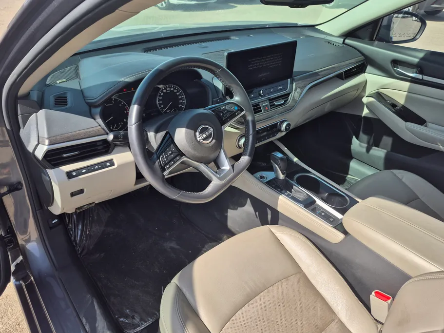 2024 Nissan Altima SL 