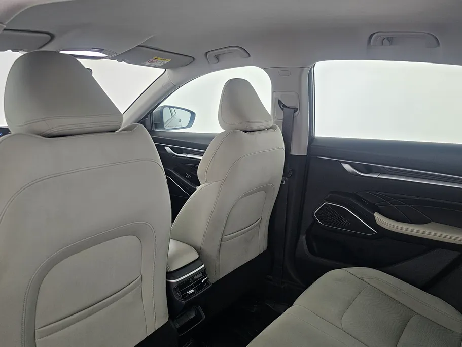 2023 Geely Emgrand GS 