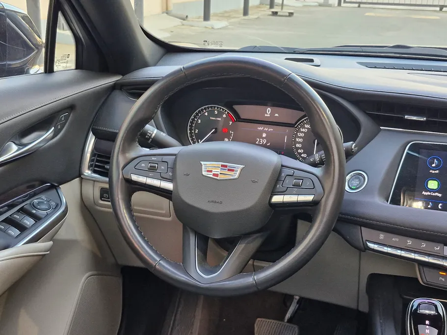 2023 Cadillac XT4  