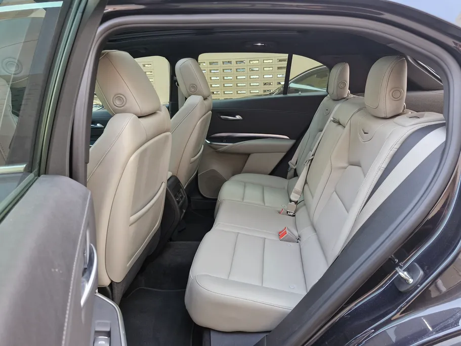2023 Cadillac XT4  