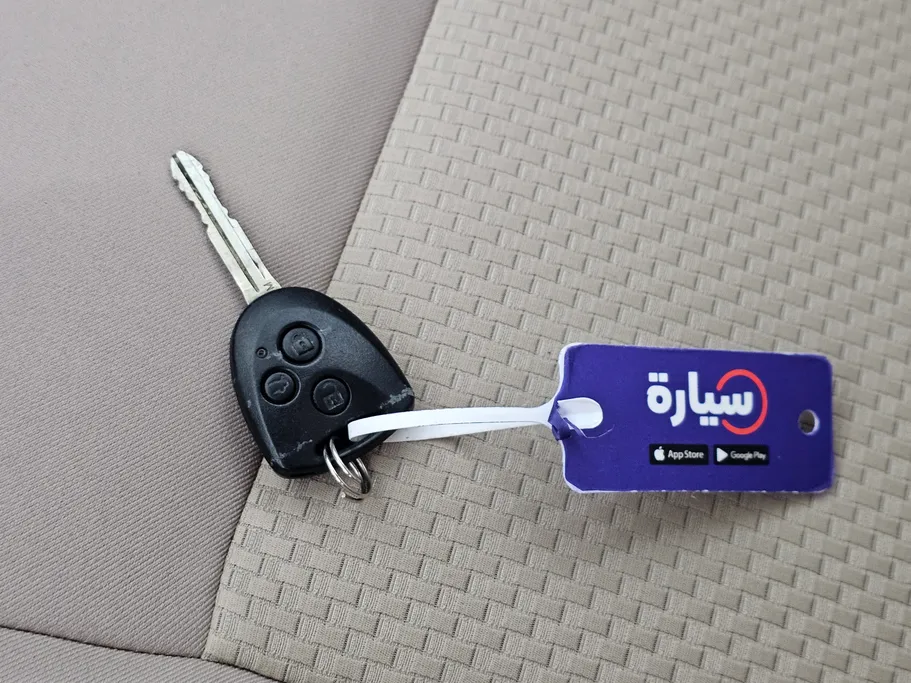 تويوتا يارس Y 2023 