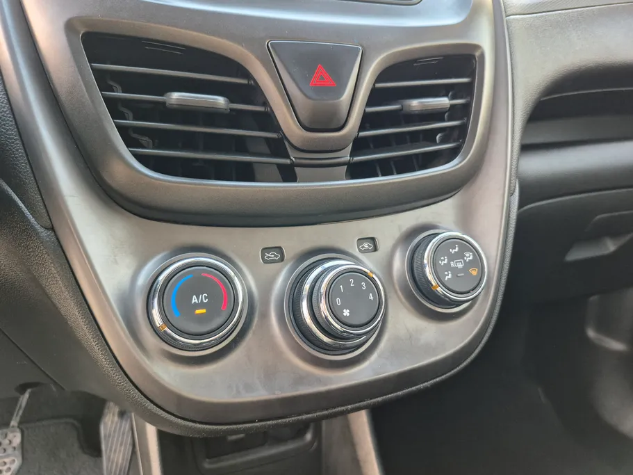 2021 Chevrolet Spark LS 