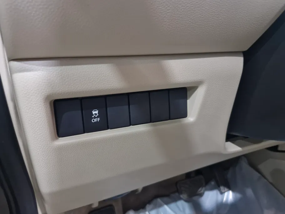 سوزوكي ديزاير GL 2023 